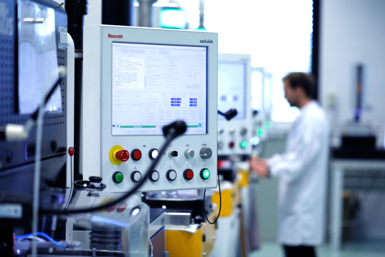We invest in the latest state of the art CNC machines, methods and technologies.