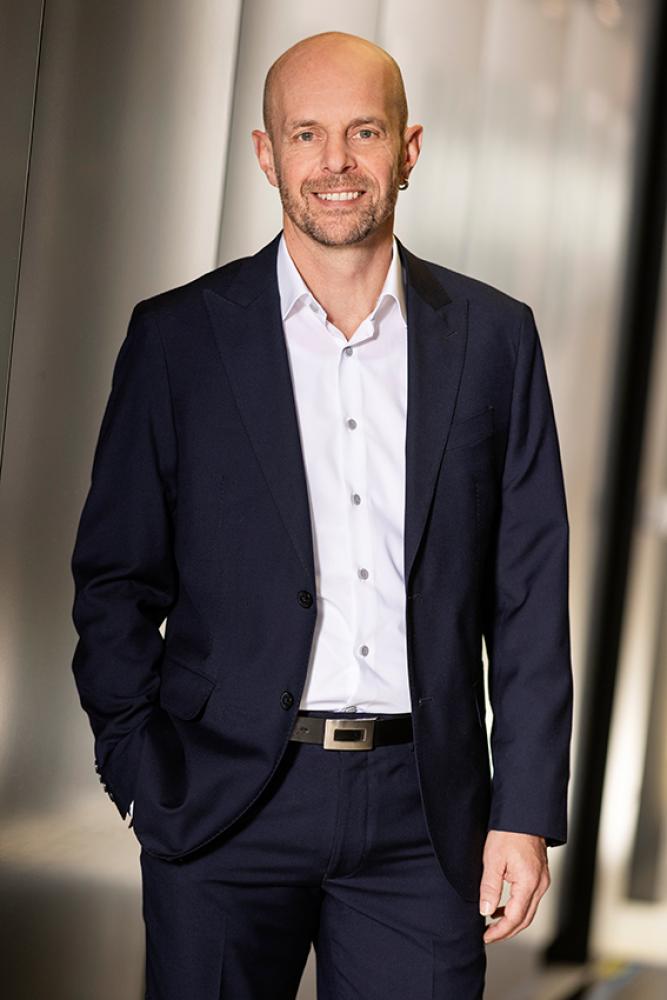 Adrian Kobelt